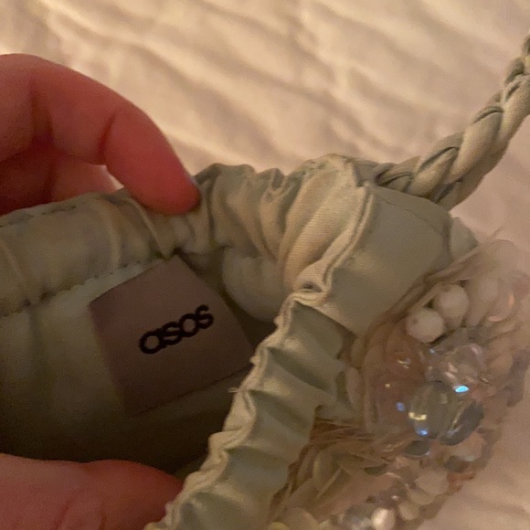 Handbeaded Evening Bag - Picture 2 of 4